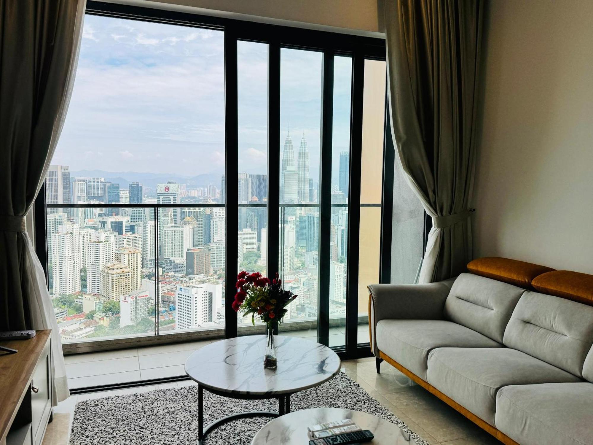Lucantia Serviced Suites Куала-Лумпур Екстер'єр фото